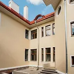 Apartment Stylish In Historic Doll, Center *