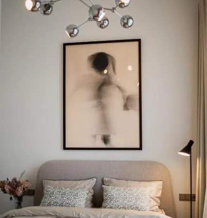 Stylish In Historic Doll, Center Apartment