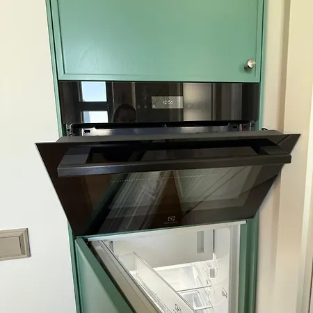 Stylish In Historic Doll, Center Apartment