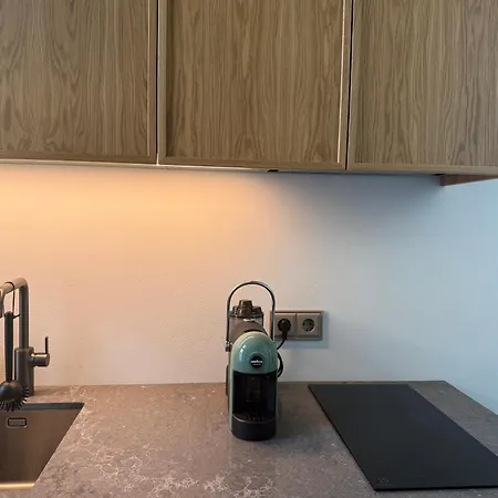 Stylish In Historic Doll, Center *