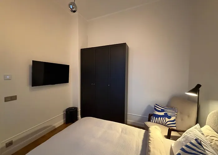 Apartment Stylish In Historic Doll, Center *