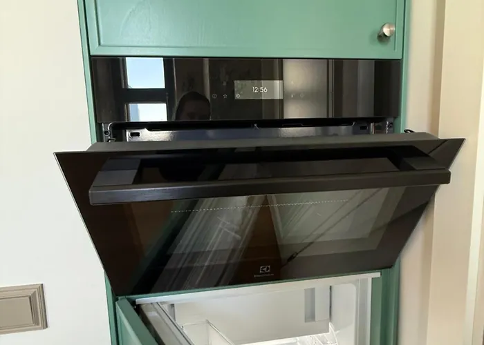 Stylish In Historic Doll, Center Apartment